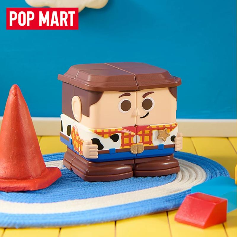 POP MART PIXAR POP CUBE CUBIEC - đánh giá và giá Desk Setup Kawaii