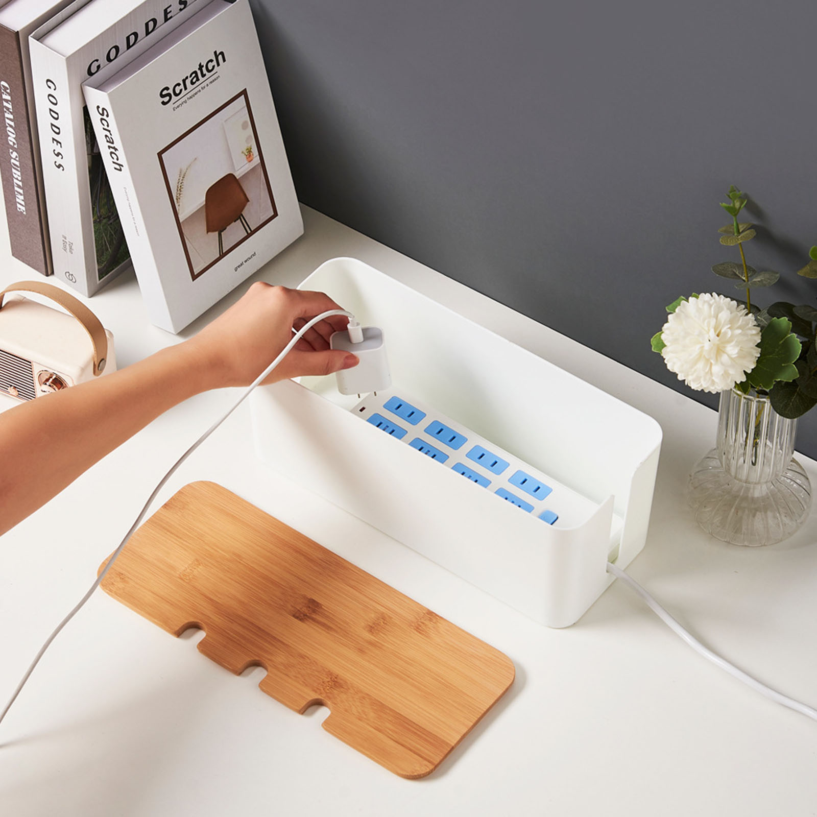 Large Cable Management Box – W - đánh giá và giá Desk Setup Hub